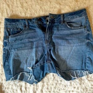 Women’s Jean Shorts